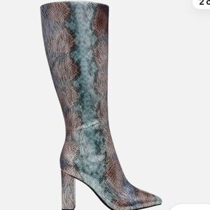 Wild Pair Multi Color Snakeskin Patterned Boots Size 8 New In Box